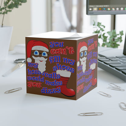 santa's shoes - note cube (brown)