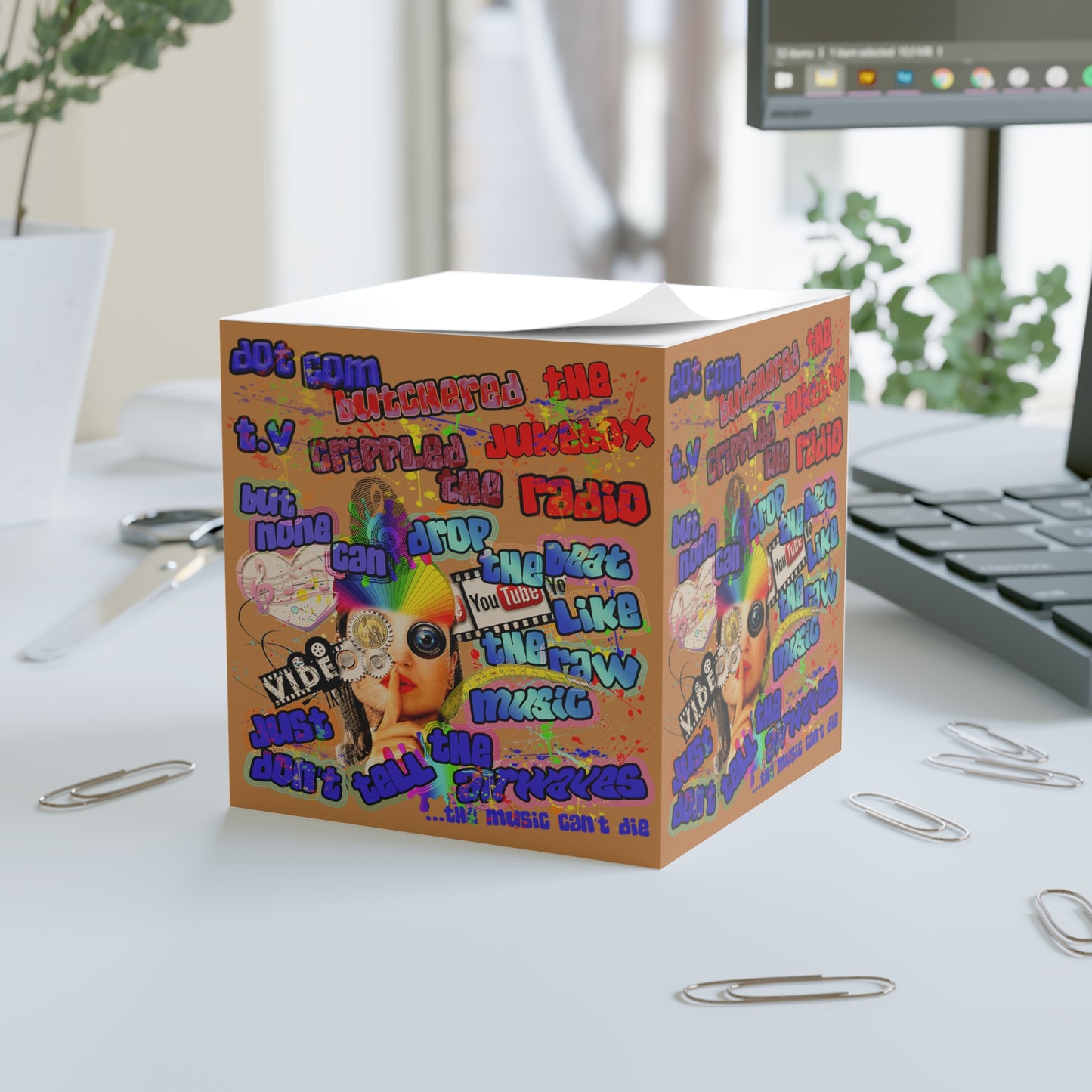drop the beat - note cube (light brown)