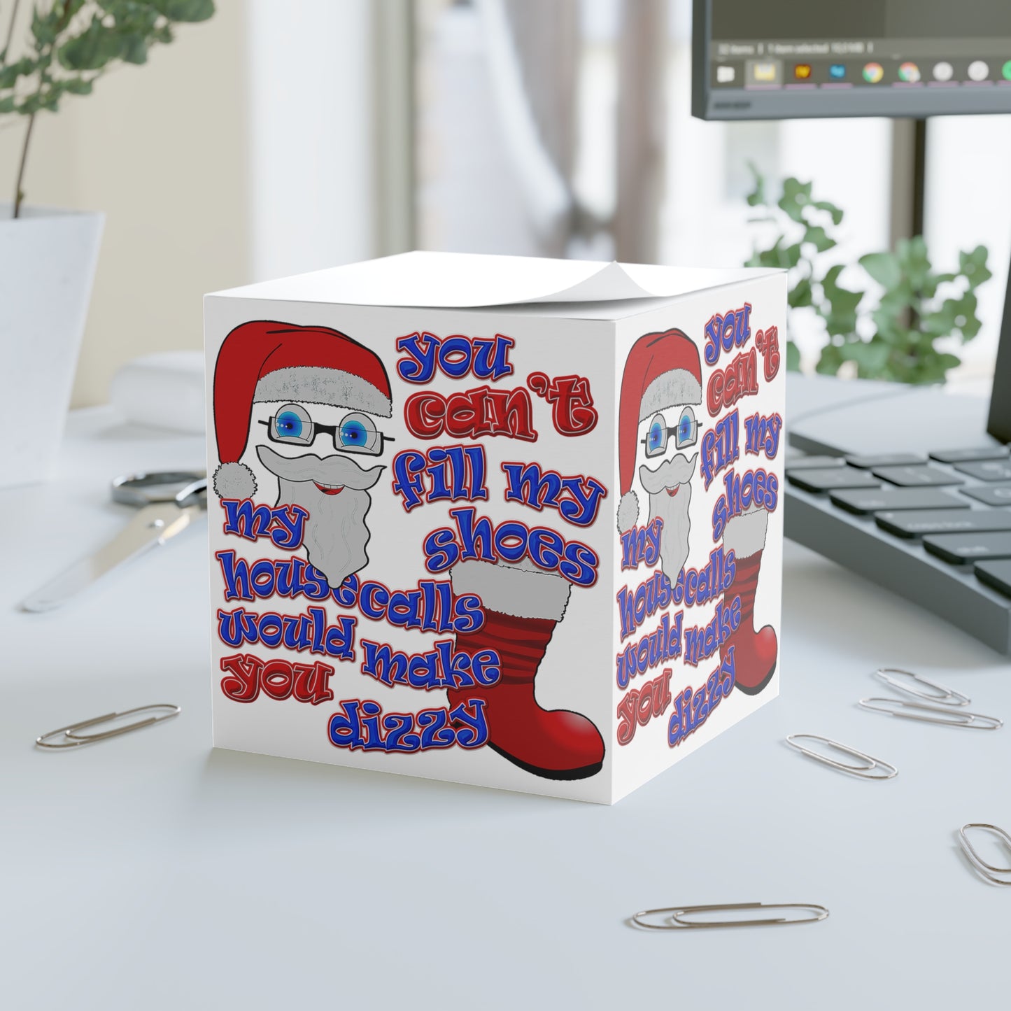 santa's shoes - note cube (white)