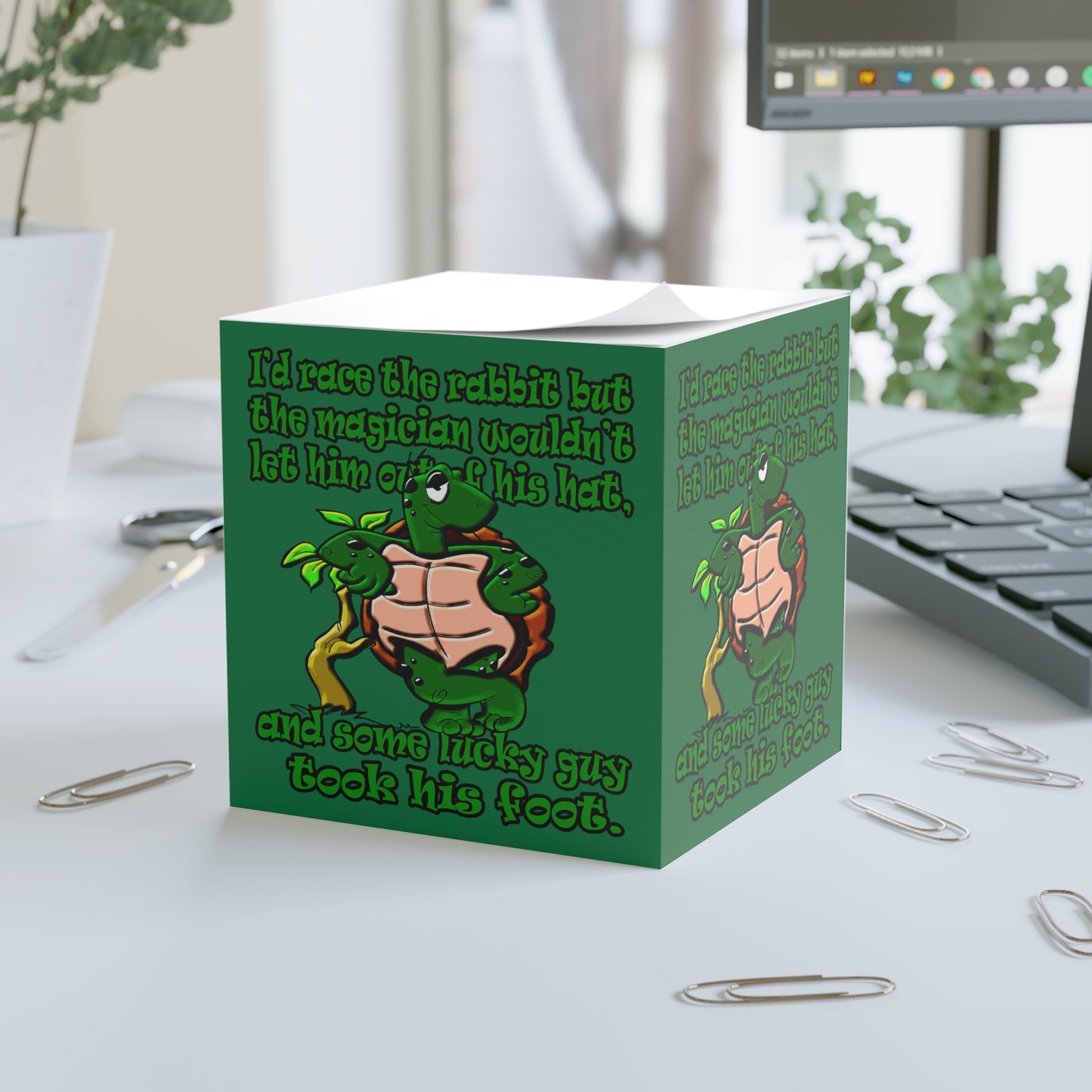 turtle race - note cube (dark green)